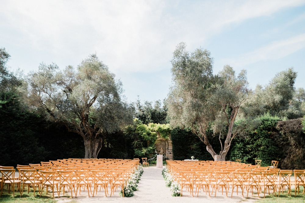 Cérémonie laïque pour un mariage à la Bastide du Roy à Antibes, Côte d'Azur