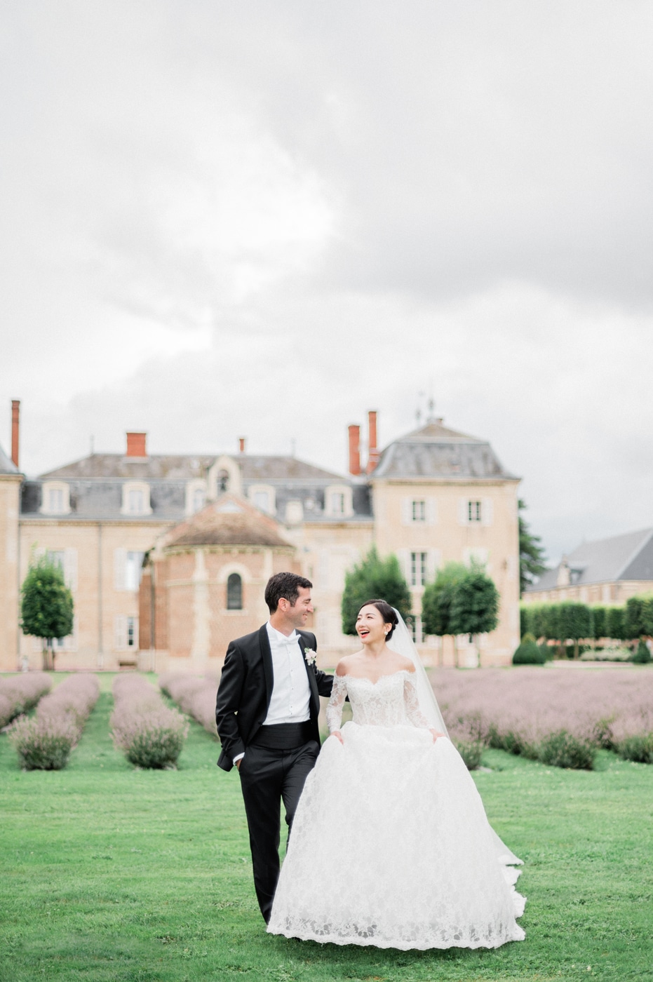 Séance photo de couple au Château de Varennes