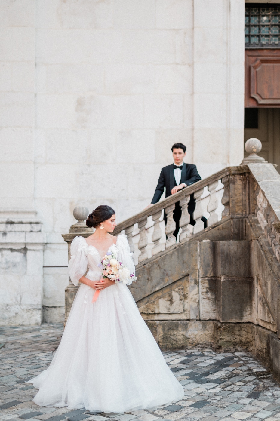 Shoot éditorial à Annecy sur le thème du mariage, situé en Haute-Savoie, au cœur de la région Auvergne-Rhône-Alpes